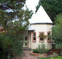 Braeside Garden Cottages - St Kilda Accommodation