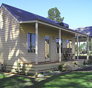 Tamberrah Cottages - St Kilda Accommodation