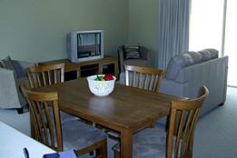 Traralgon Serviced Apartments - St Kilda Accommodation 3