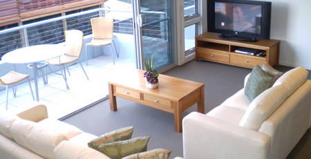 The Victoria Port Fairy - St Kilda Accommodation 0