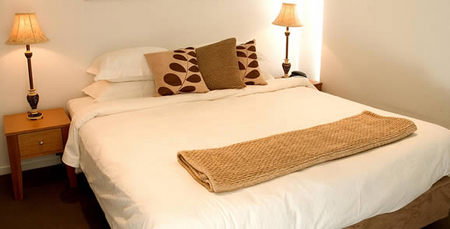 The Victoria Port Fairy - St Kilda Accommodation 1