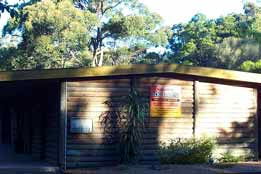 Beachcomber Caravan Park & Log Cabins - St Kilda Accommodation 0