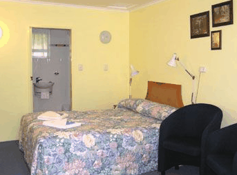 Tall Trees Motel - St Kilda Accommodation 1