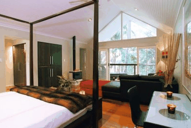Songbirds Rainforest Retreat - St Kilda Accommodation