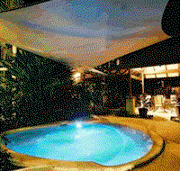 Sea Point on Trinity Beach - St Kilda Accommodation