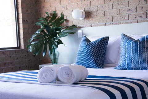 Mollymook Seascape Motel & Apartments - St Kilda Accommodation 2