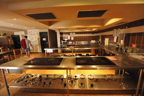Aquarius Backpackers Motel - St Kilda Accommodation 1