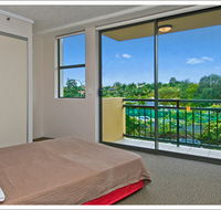 Varsity Towers bond University - St Kilda Accommodation