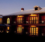 Bungunyah Manor Resort - St Kilda Accommodation