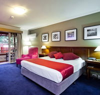 Mercure Canberra - St Kilda Accommodation