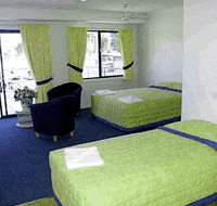 T's Tennis Resort - St Kilda Accommodation