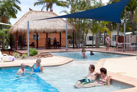 Blue Dolphin Resort & Holiday Park - St Kilda Accommodation 0