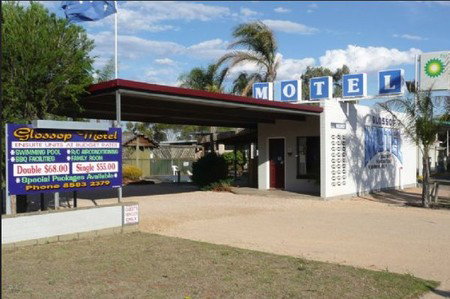 Glossop Motel - St Kilda Accommodation 0