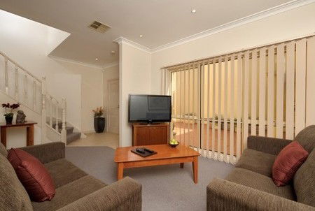 Apartments At Kew - St Kilda Accommodation 1