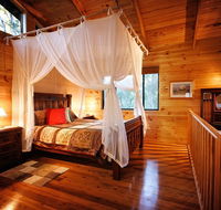 Ravensbourne Forest Chalets - St Kilda Accommodation