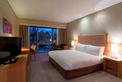 Crowne Plaza Hunter Valley - St Kilda Accommodation 4