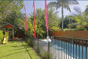 Abaca - St Kilda Accommodation 0