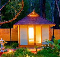 Japanese Mountain Retreat - St Kilda Accommodation
