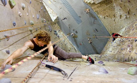 Cliffhanger Climbing Gym - St Kilda Accommodation 2