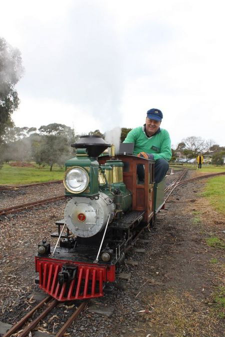 Altona Miniture Railway - St Kilda Accommodation 1