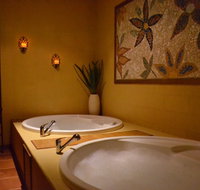 Maya Spa - St Kilda Accommodation