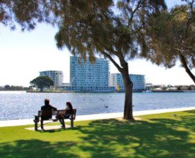 Foreshore Reserve - St Kilda Accommodation 0