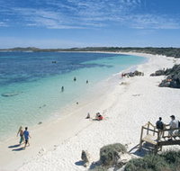 Salmon Bay - St Kilda Accommodation