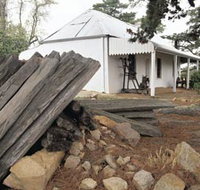 Elverd Cottage - St Kilda Accommodation