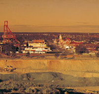 Super Pit - St Kilda Accommodation