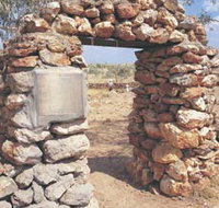 Old Halls Creek - St Kilda Accommodation