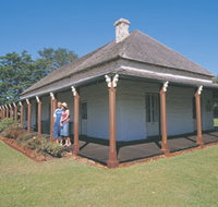 Wonnerup House and Old School - St Kilda Accommodation