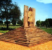 The Coonawarra Park - St Kilda Accommodation