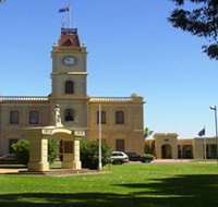 Discovering Historic Kadina Town Walk - St Kilda Accommodation