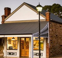 Hither and Yon Wines - St Kilda Accommodation