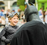 Warner Bros Movie World - St Kilda Accommodation