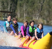 Oz Ski Resort - St Kilda Accommodation