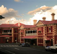 Historic Walk Through Mort Estate - St Kilda Accommodation