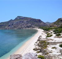 Flinders Group National Park - St Kilda Accommodation