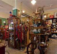 View Street Bazaar - St Kilda Accommodation