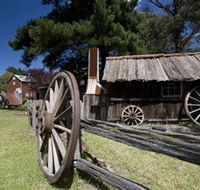 Old Gippstown - St Kilda Accommodation