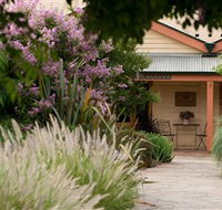 Baileys of Glenrowan - St Kilda Accommodation