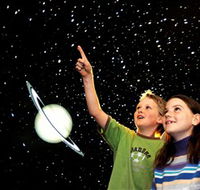 Discovery Science and Technology Centre - St Kilda Accommodation