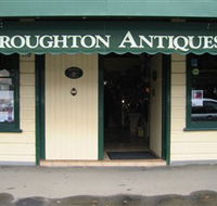 Broughton Antiques - St Kilda Accommodation