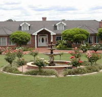 River Park Vineyard - St Kilda Accommodation