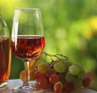 Long Rail Gully Winery - St Kilda Accommodation