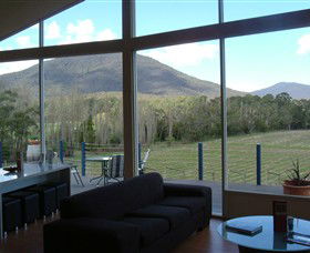 Boat O'Craigo Wines - St Kilda Accommodation 2