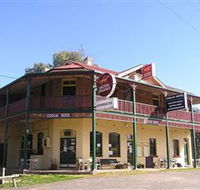 Coolac Hotel - St Kilda Accommodation