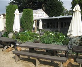 T'Gallant Winemakers - St Kilda Accommodation 1