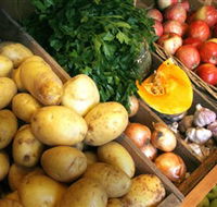 Corryong Licensed Supermarket - St Kilda Accommodation