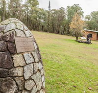 Major Clews Hut walking track - St Kilda Accommodation
